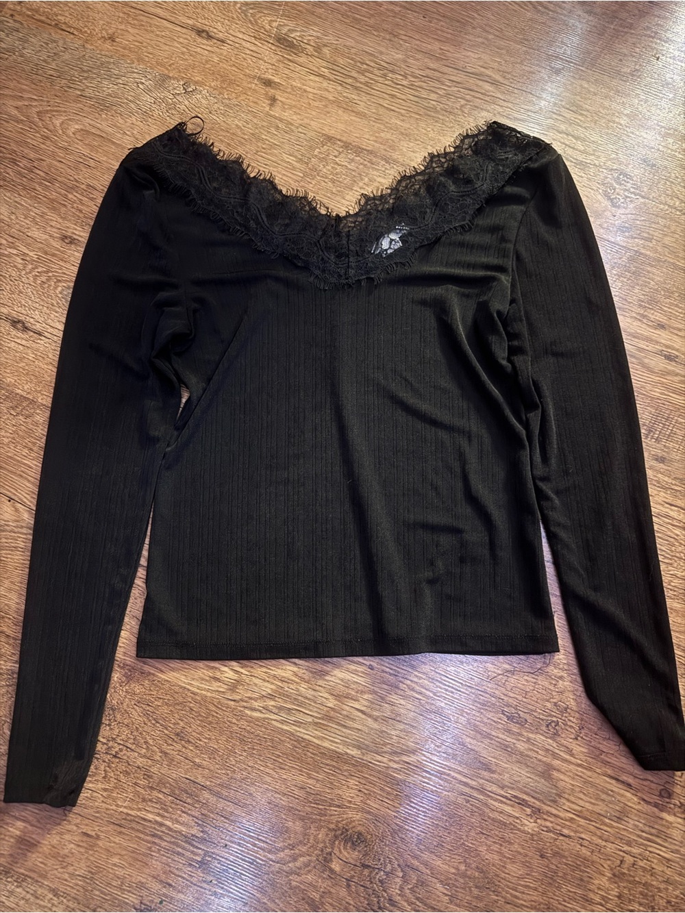 H&M Black Lace-Trim Long Sleeve V-Neck Top